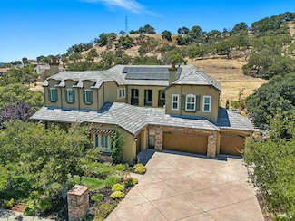 715 Bridle Ridge Dr, Fairfield, CA 94534