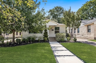 2010 Elmwood Blvd, Dallas, TX 75224