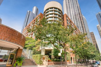 480 N Mcclurg Ct Unit 304, Chicago, IL 60611