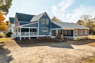 117 Park St, Northfield, NH 03276