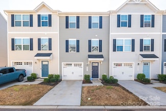2051 Langer St, Charlotte, NC 28214