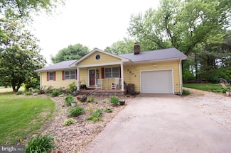 5802 Phyllis Dr, Hurlock, MD 21643