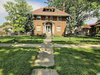 2324 Nebraska St, Sioux City, IA 51104