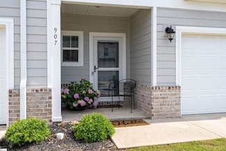 907 Yarn Way, Greer, SC 29651