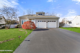 1458 Iroquois Ct S, Toms River, NJ 08755