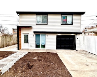 4138 Maple Ave, Lyons, IL 60534