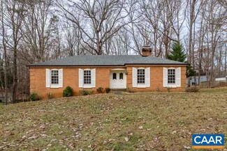 517 Carrsbrook Dr, Charlottesville, VA 22901