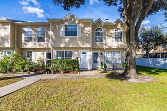 8553 J R Manor Dr, Tampa, FL 33634