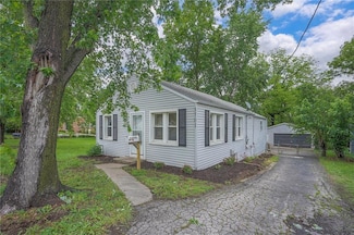3701 S Sterling Ave, Independence, MO 64052