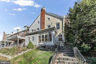 7269 Walnut St, Upper Darby, PA 19082