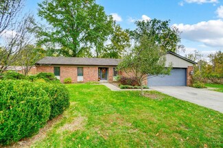 1090 Raintree Dr, Milford, OH 45150