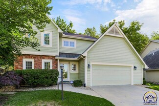 5200 Branchwood Ct, Lawrence, KS 66049