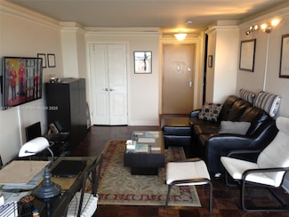 500 Central Ave Unit 1016, Union City, NJ 07087
