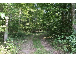 2717 S Old State Road 37, English, IN 47118