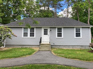 166 Parker St Unit 5, Maynard, MA 01754