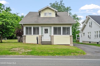 216 Old Loudon Rd, Latham, NY 12110