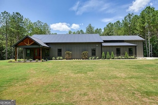 60 Dovetail Ln, Talking Rock, GA 30175
