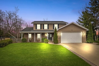 4331 Meadowlark Ct, Gurnee, IL 60031