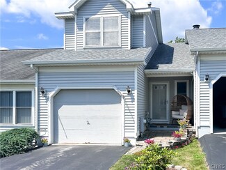 106 Timber Wolf Cir, Syracuse, NY 13209