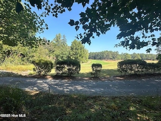 19 Granger Dr, Pinehurst, NC 28374