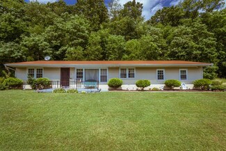 124 Fairlane Dr, Industry, PA 15052