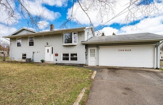 134 W Palm St, Duluth, MN 55811