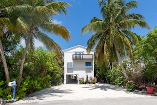 460 Barry Ave, Summerland Key, FL 33042