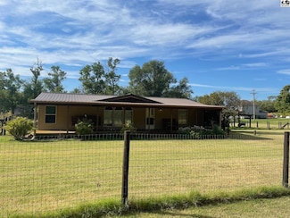 201 Lake St, Medicine Lodge, KS 67071