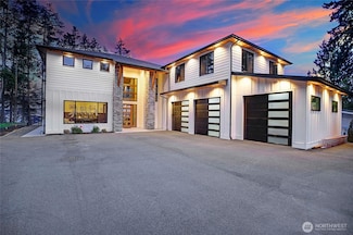1699 SE Camano Dr, Camano Island, WA 98282