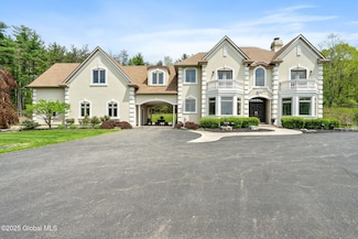 380-382 Lape Rd, Nassau, NY 12123