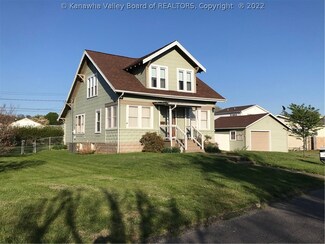 905 Virginia St, Ravenswood, WV 26164