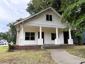 722 N 18th St, Fort Smith, AR 72901