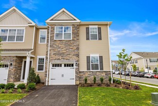 18 Coburgh Dr, Wall Township, NJ 07753