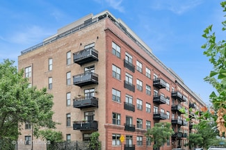 1735 W Diversey Pkwy Unit 208, Chicago, IL 60614