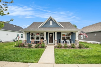 964 Everett Pkwy, South Haven, MI 49090