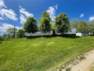 57833 Montour Rd, Senecaville, OH 43780