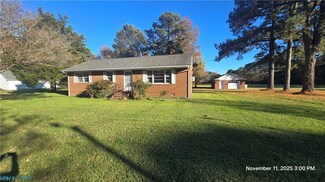 639 S Bay Haven Dr, Gwynn, VA 23066