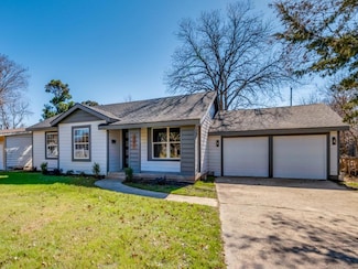 222 W Cherry St, Duncanville, TX 75116