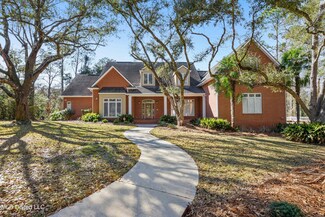 24410 Oaklawn Plantation Rd, Pass Christian, MS 39571