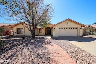 813 E Courtney Ln, Tempe, AZ 85284