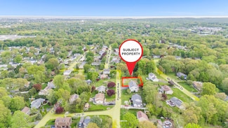 11 Prospect Ave, Trumbull, CT 06611