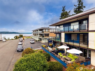 516 S 222nd St Unit 4, Des Moines, WA 98198