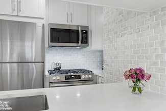 55 Liberty St Unit 17C, New York, NY 10005