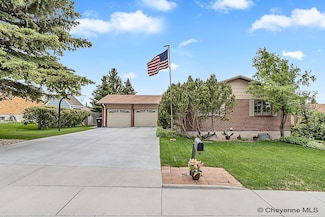 743 Ranger Dr, Cheyenne, WY 82009
