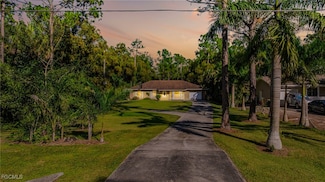 460 3rd St SW, Naples, FL 34117