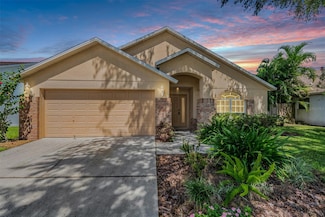 122 Orange Bud Way, Plant City, FL 33563