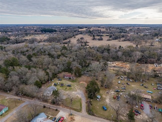 611 Brown Chapel Rd, Buffalo, TX 75831