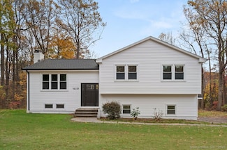 39 Short St, Shelton, CT 06484