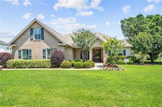802 Summer Lake St, Fairhope, AL 36532
