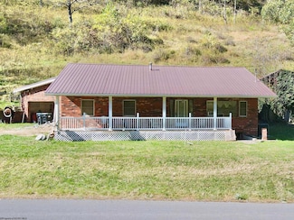 7935 Servia Rd, Duck, WV 25063